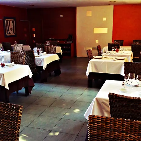 Portal Del Caroig Летний дом Enguera